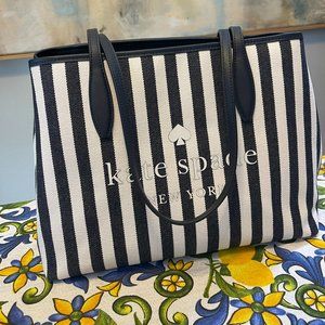 Kate Spade White +Navy Tote